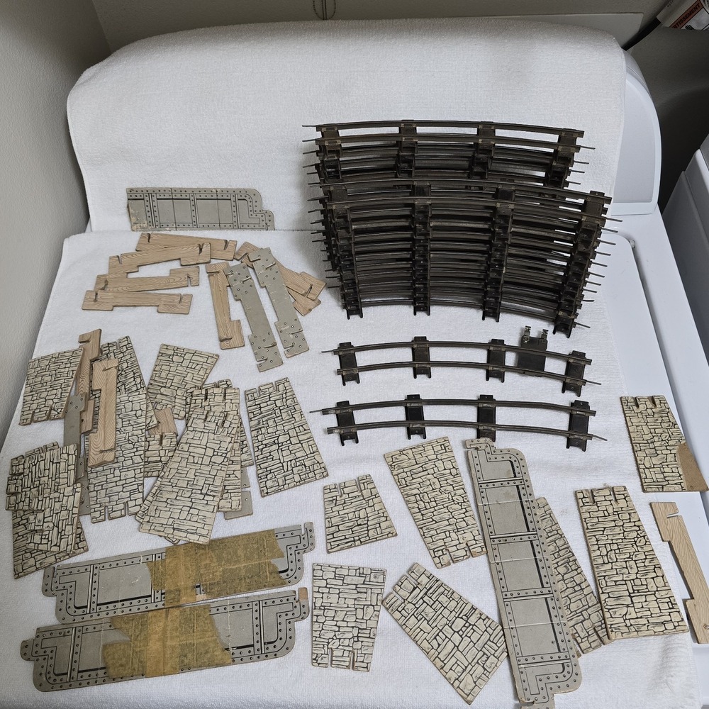 Vintage American Flyer S Gauge Curved Track Lot 23pc‎ w/ Terminal + Extras